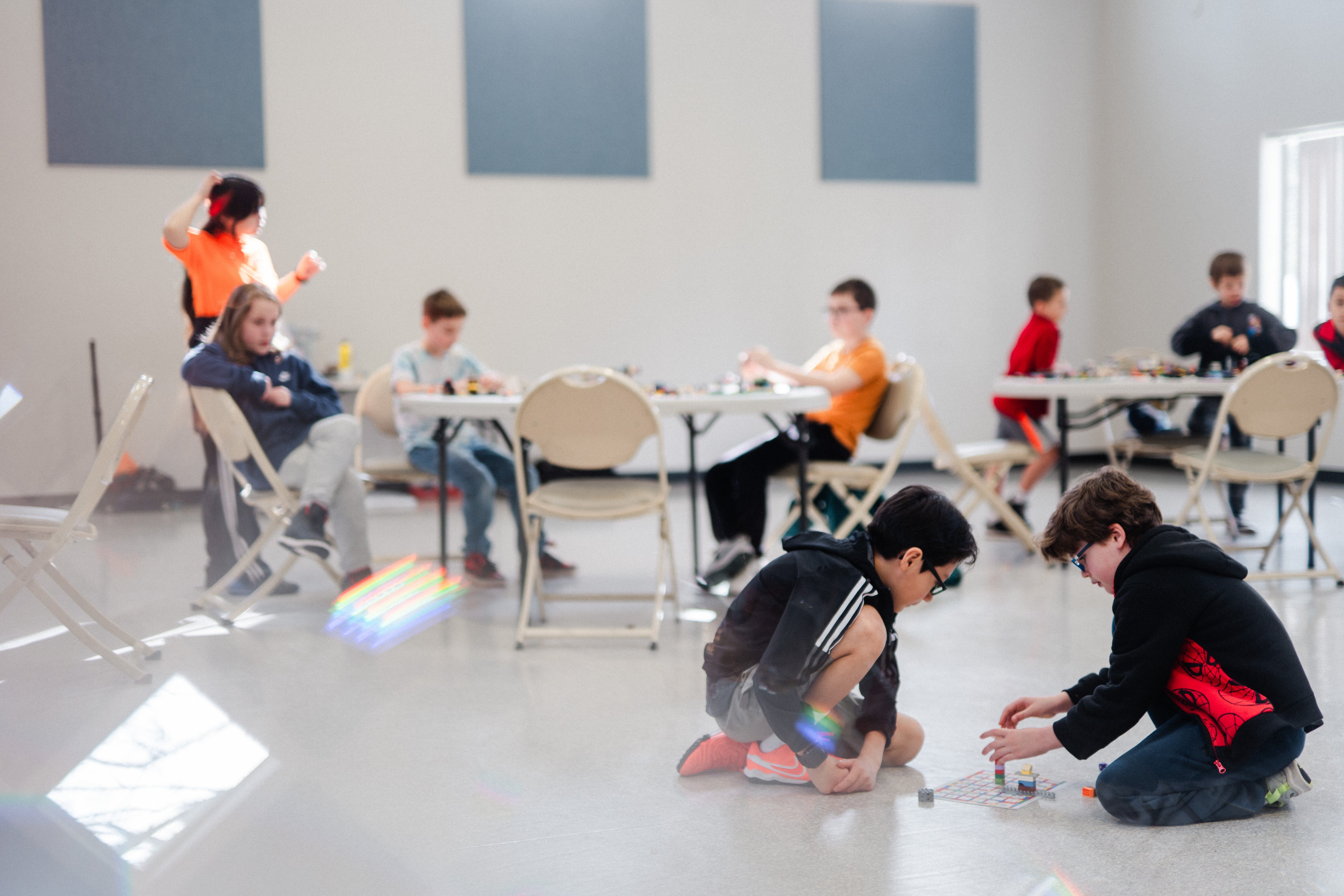 Kids playing with LEGO